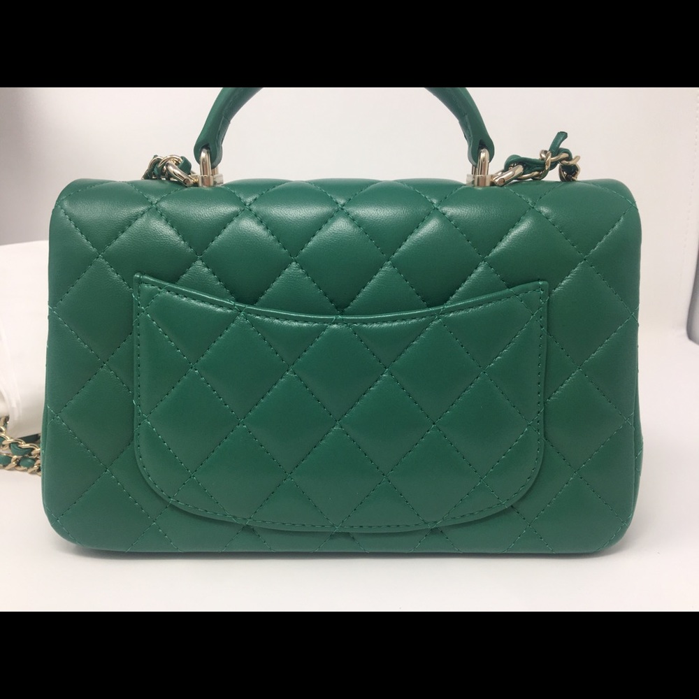 SOLD❤️22A Chanel emerald green top handle mini LGHW - Picture 5 of 16